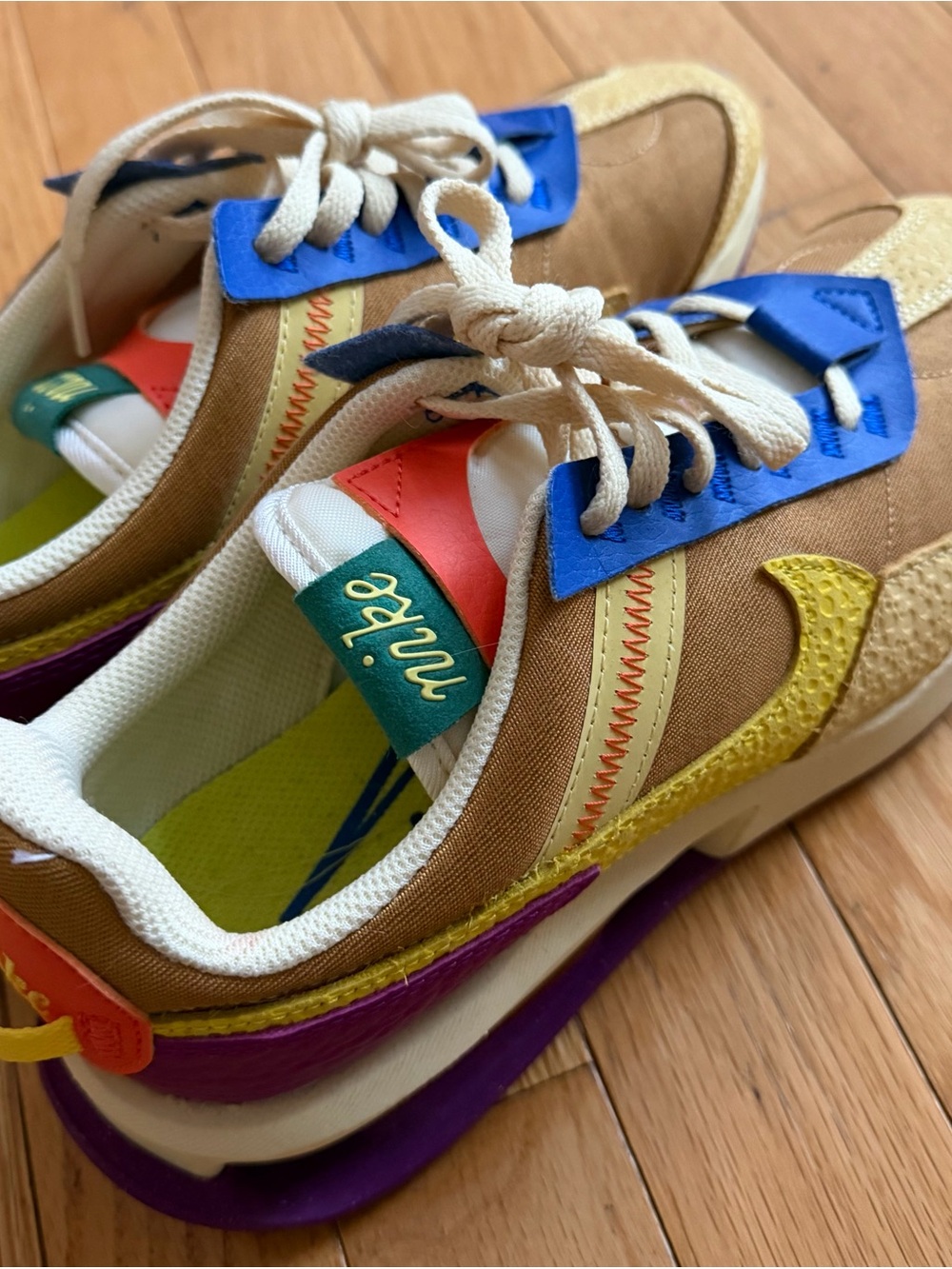 Nike Air Max Pre-Day. Women's Optimism. Size 8. - Picture 10 of 10